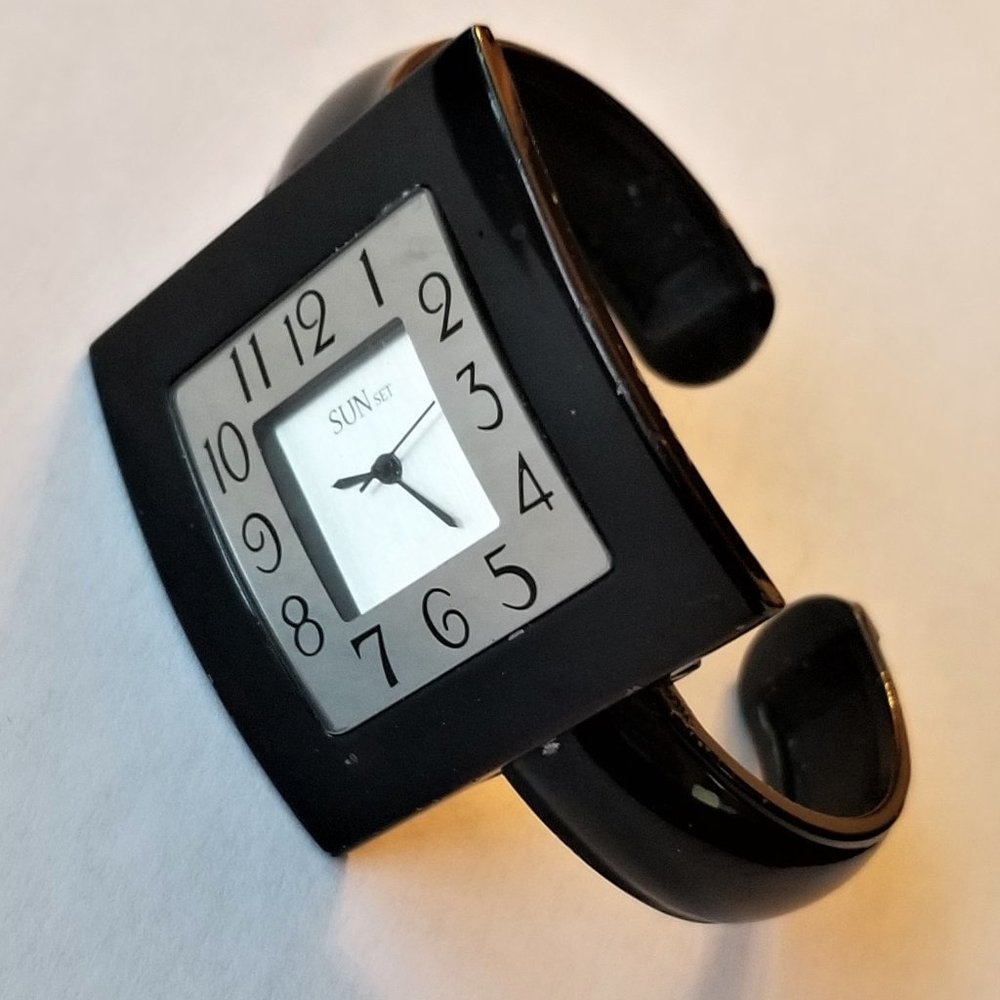 SUNset square face adjustable bracelet watch